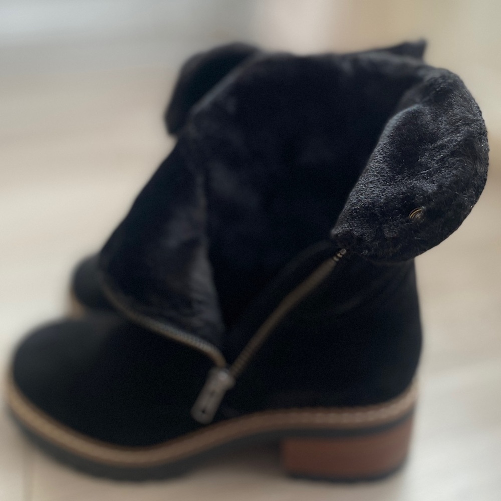 Spanish Lined Ankle Booties